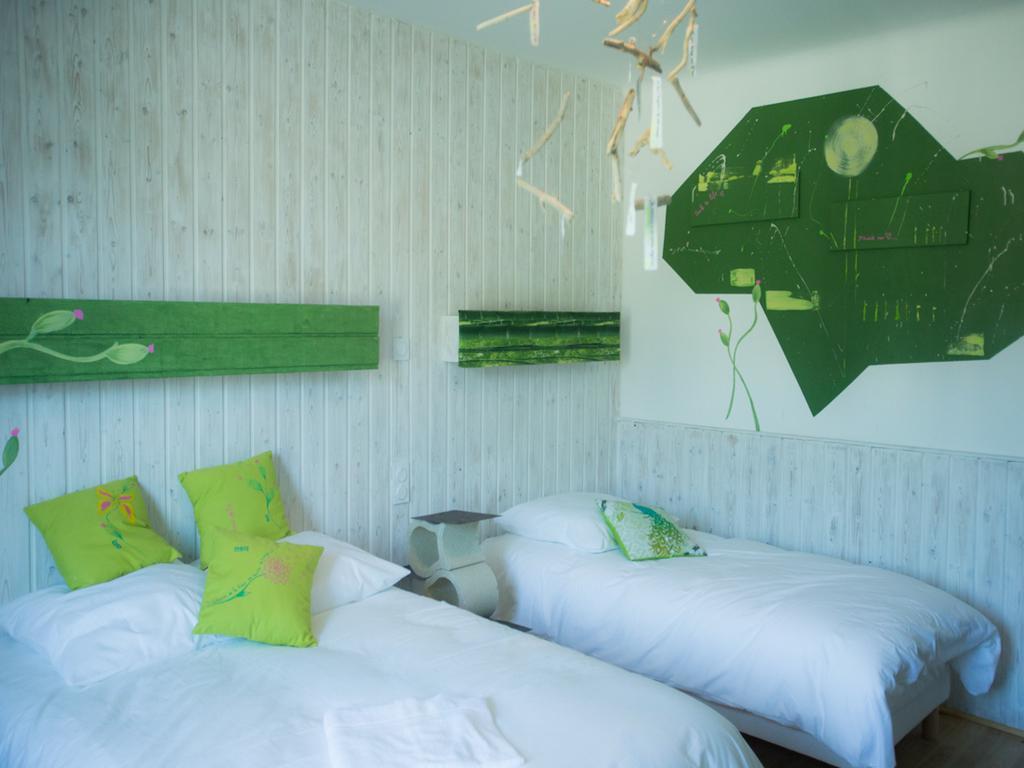 Mamie Jane Motel Экс-ле-Бен Номер фото